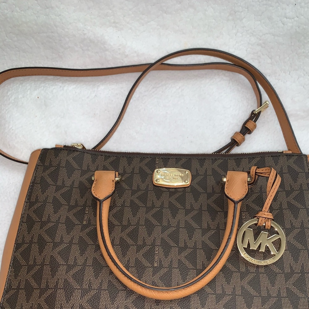 Micheal Kors bag